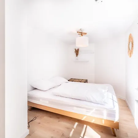 Fibi Centrally Located In
