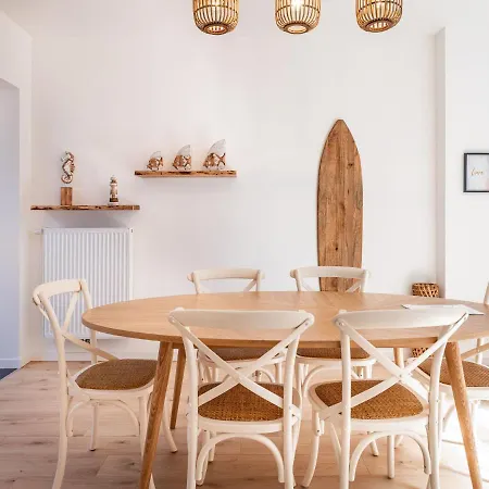 Villa Fibi Centrally Located In Koksijde